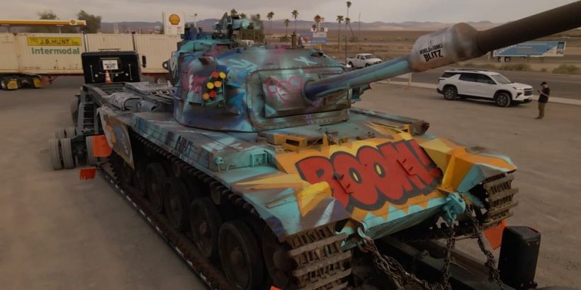 World of Tanks Blitz va IRL avec un énorme réservoir graffité lors d'un voyage promotionnel