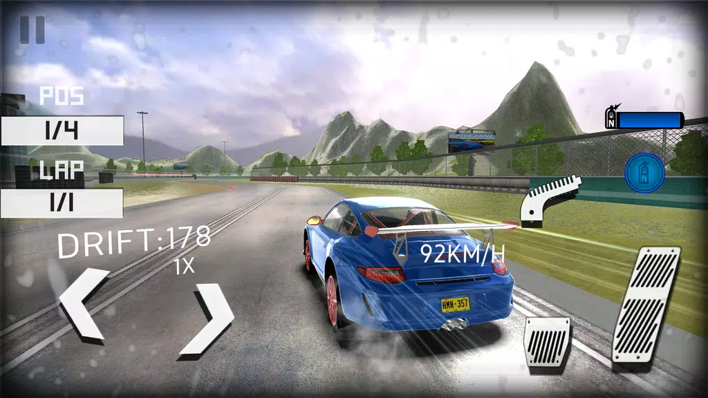 Schermata Drive Zone - Car Racing Game 0